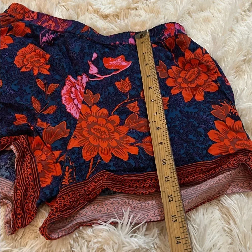 Anthropologie Red and Blue Floral High Waist Shorts small